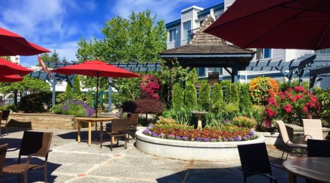 Courtyard Gardens Retirement Residence