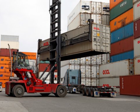 Harbour Link Containers