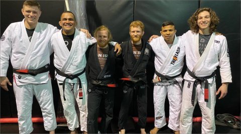 Roll Jiu Jitsu Academy