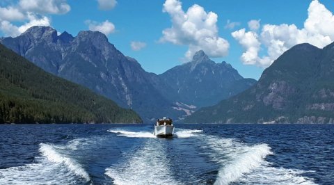 Sunshine Coast Tours