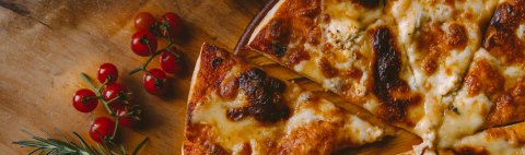 Me-n-Eds Pizza Parlor - Port Coquitlam
