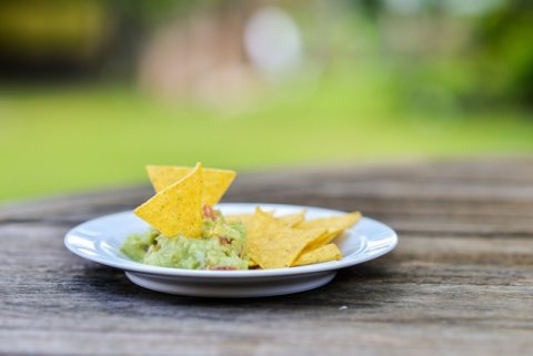 Chef Dez: The Best Guacamole for Cinco de Mayo