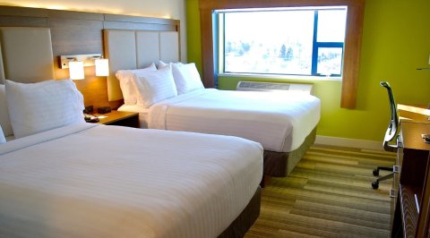 Holiday Inn Express & Suites Riverport Richmond, an IHG Hotel